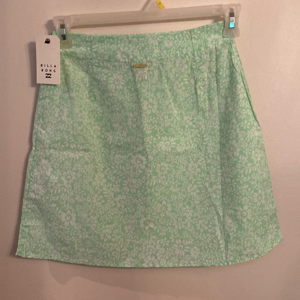 Billabong Tropic Sun Skirt Size 25 Equivalent to Small